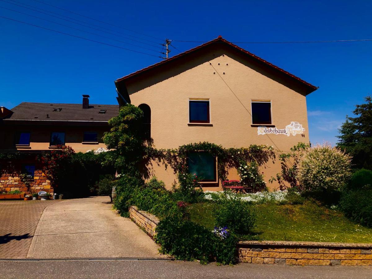 Gaestehaus Annel Niederhorbach 外观 照片