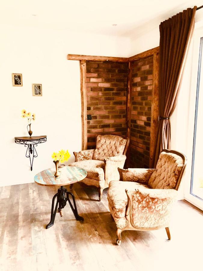Gaestehaus Annel Niederhorbach 外观 照片